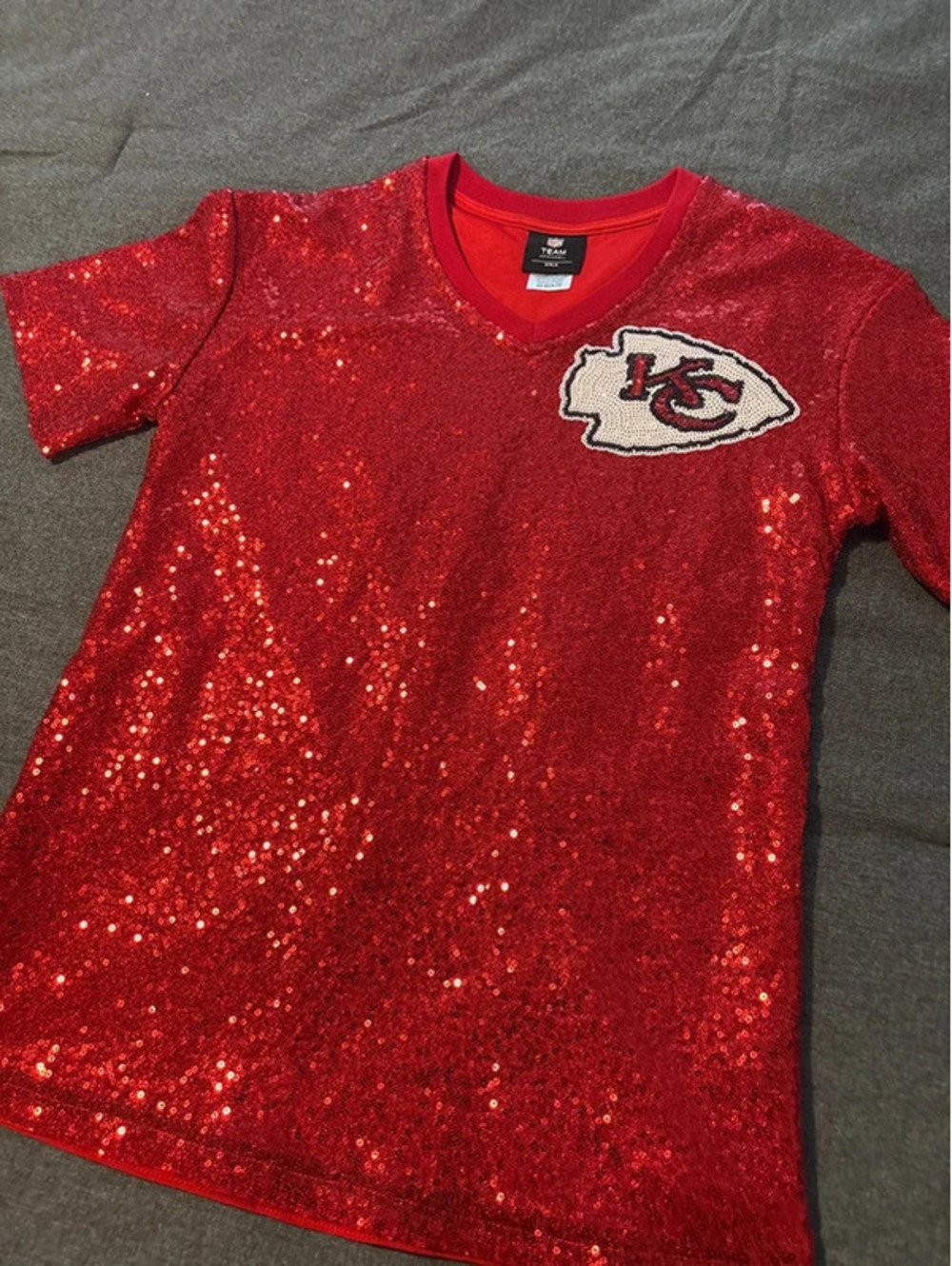Kelce Team Apparel Chiefs Sparkly Shirt women’s XS